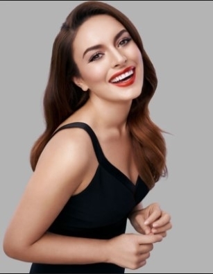 Ünlü Sanatçı Ezgi Mola'dan Türkiye'yi Üzen Haber galerisi resim 4