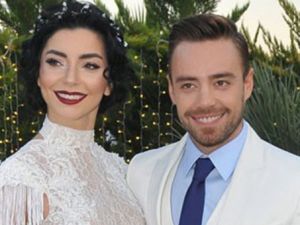 HAYRANLARI ŞOKTA! KESİN OLARAK BOŞANMA KARARI ALDILAR