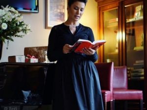 İclal Aydın canlı yayında göz yaşlarını tutamadı üç kere denedik ama