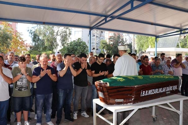 3 yaşındaki Alperen'in içinde havasızlıktan öldüğü servis ile ilgil galerisi resim 3