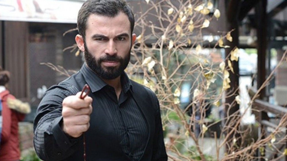 Atakan Survivor All Star için mi diziden ayrıldı galerisi resim 4