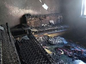 GÖKHAN KÖSE HER GÜN OLDUĞU GİBİ BUGÜN DE FABRİKAYA GİTMİŞTİ.