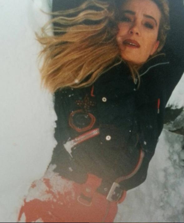 Filiz Aker'in sosyal medyada dikkat çeken fotoğrafları galerisi resim 10