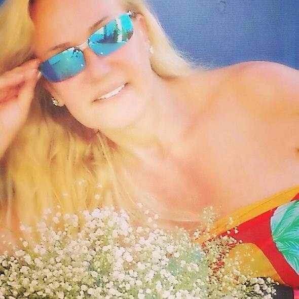 Filiz Aker'in sosyal medyada dikkat çeken fotoğrafları galerisi resim 11