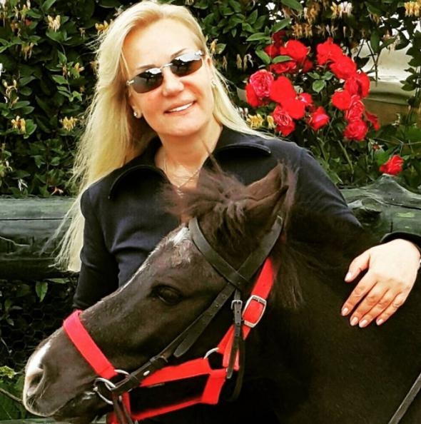 Filiz Aker'in sosyal medyada dikkat çeken fotoğrafları galerisi resim 7