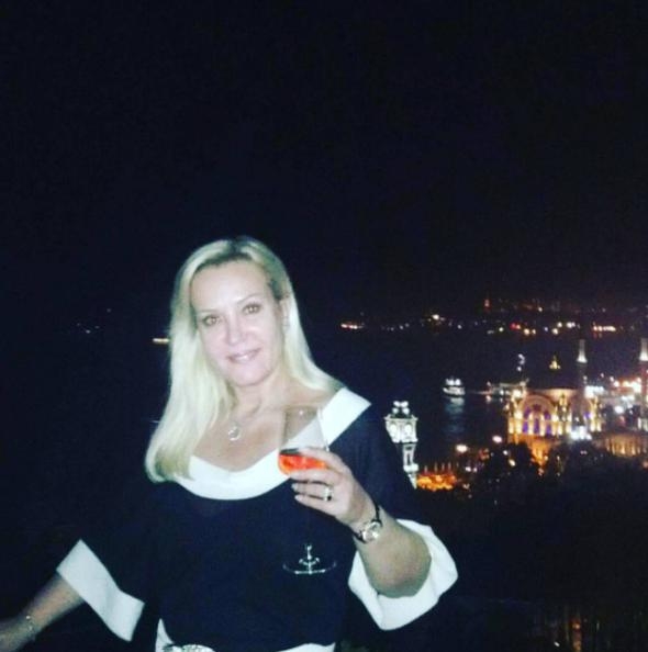 Filiz Aker'in sosyal medyada dikkat çeken fotoğrafları galerisi resim 8