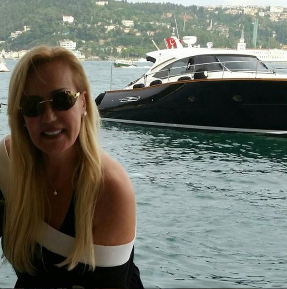 Filiz Aker'in sosyal medyada dikkat çeken fotoğrafları galerisi resim 9