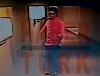 SKANDAL! VATAN ŞAŞMAZ VE FİLİZ AKER’İN ÖLDÜĞÜ DEHŞET ODASININ GÖRÜNTÜLER galerisi resim 3