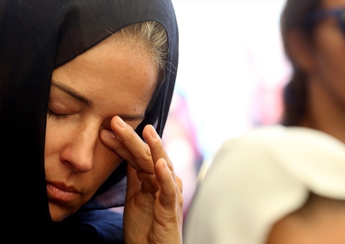 Vatan Şaşmaz'ın cenaze töreninden acı kareler galerisi resim 9