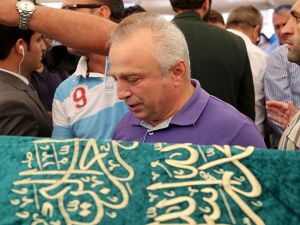 Vatan Şaşmaz'ın cenaze töreninden acı kareler