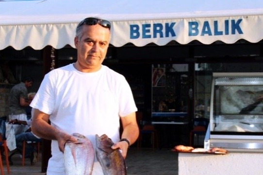 VATAN ŞAŞMAZ'DAN SONRA BİR ÜNLÜ DAHA ÖLÜ BULUNDU SANAT DÜNYASI ŞOKT galerisi resim 2