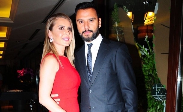 Eda Erol ile Alişan ayrıldı mı Instagram hesabını kilitledi galerisi resim 3