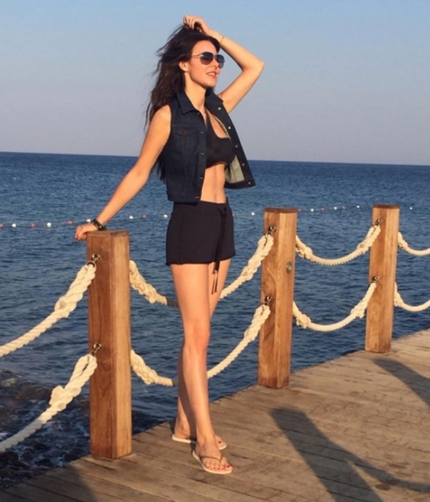 'Taş gibiyim' pozlarının sırrı belli oldu galerisi resim 7