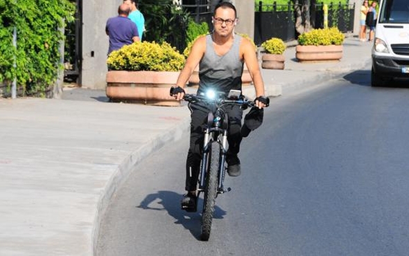 Leyla Bilginel'den Serdar Ortaç'a müjdeli haber orada tedavi o galerisi resim 4