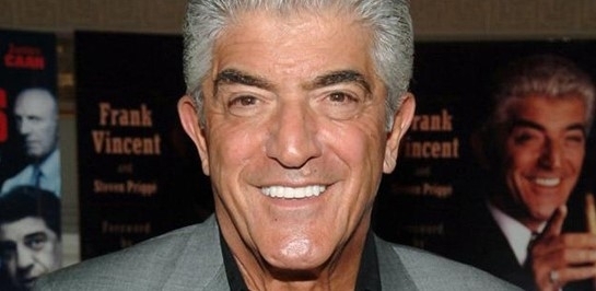 SİNEMA DÜNYASI ŞOKTA! ÜNLÜ SANATÇI AMELİYAT MASASINDA ÖLDÜ galerisi resim 7