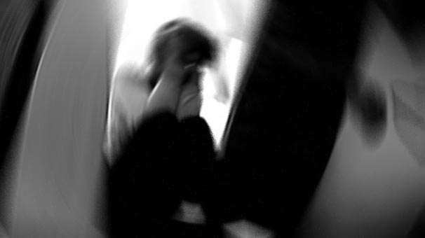 Kitap Satmak İçin Kapıyı Çaldı "Sizi Okuyacağım" dedi tacizde  galerisi resim 4