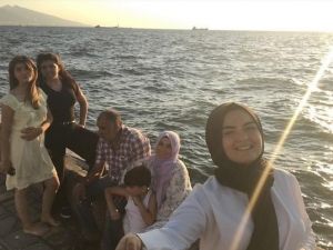 HANİFE'NİN AİLESİNİ GÖRÜNCE ŞOK OLACAKSINIZ... BAKIN KİMLER VAR ?