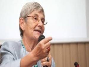 FOX TV'DE İSMAİL KÜÇÜKKAYA YAYINLADI! CANAN KARATAY YİNE EZBER BOZD