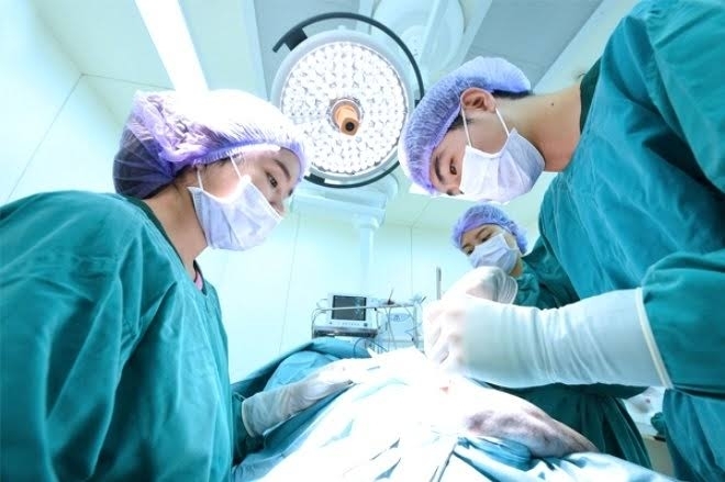 Ünlü Sanatçının Kızı C*nsiyet Değiştirdi galerisi resim 2