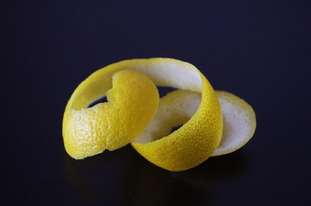 Limon Kabuğu Eklem Ağrılarınızdan Kurtulmanıza Yardımcı Oluyor galerisi resim 3