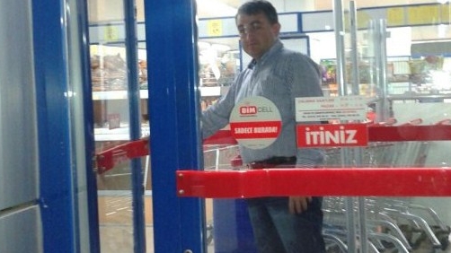 BİM'de Neden 2 Kapı Var? İŞTE SEBEBİ galerisi resim 2