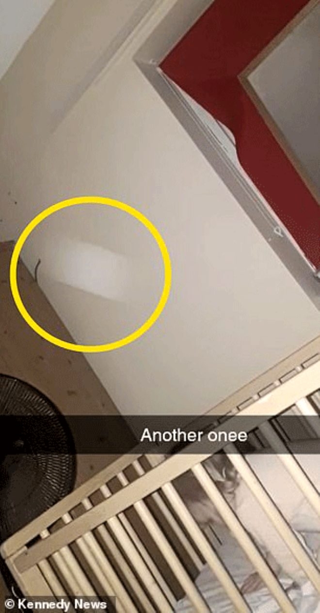 Annesi Küçük Kızın Odasında Bakın Ne Gördü? galerisi resim 3