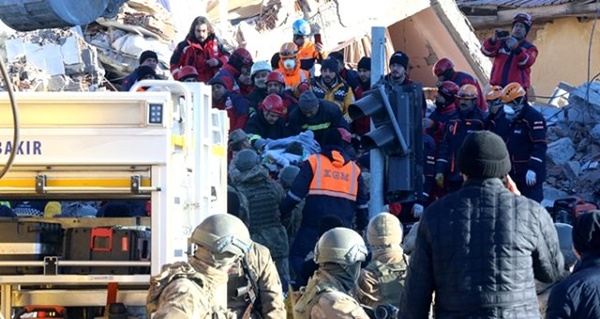 BİR YARDIM PAKETİNİN İÇİNDEN ÇIKAN NOT galerisi resim 2