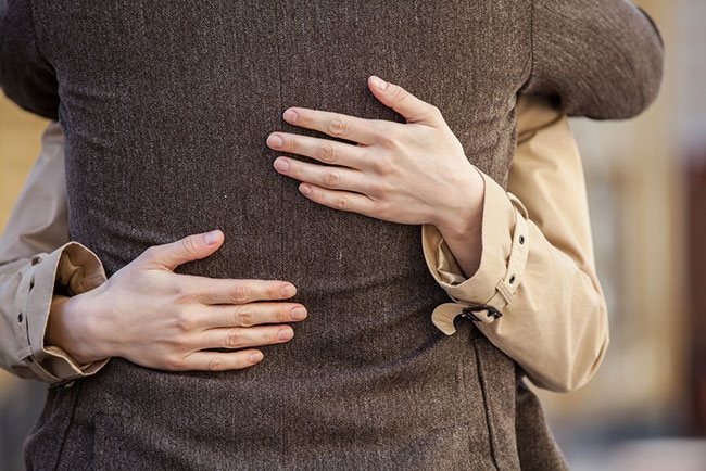 UZMANLAR AÇIKLADI..1 KİLO VERMEK İÇİN SARILIN..! galerisi resim 4