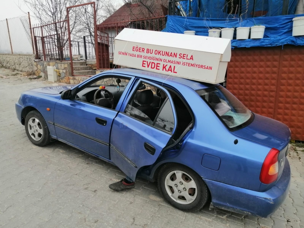 Aracının üzerine öyle bir şey bağladı ki Polis gözaltına aldı galerisi resim 7