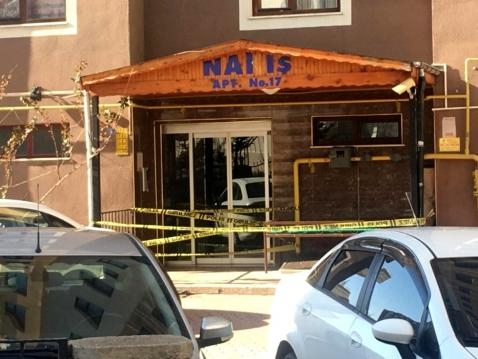 Kapıcının Testi Pozitif Çıktı 14 Katlı Bina Karantinada; galerisi resim 3