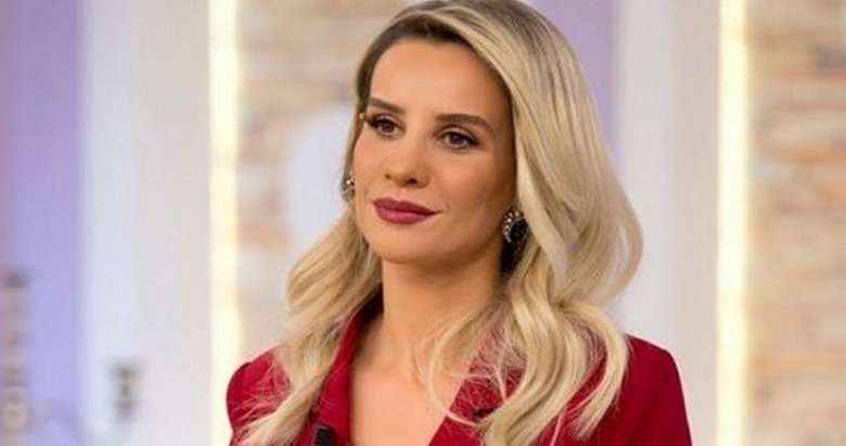 Canlı Yayında Esra Erol'un Korktuğu Başına Geldi galerisi resim 4