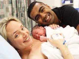 Kadın 10 Yıl Sonunda Hamile Kaldı