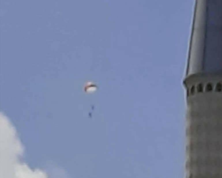 Ankara’da Uçak Düştü galerisi resim 2