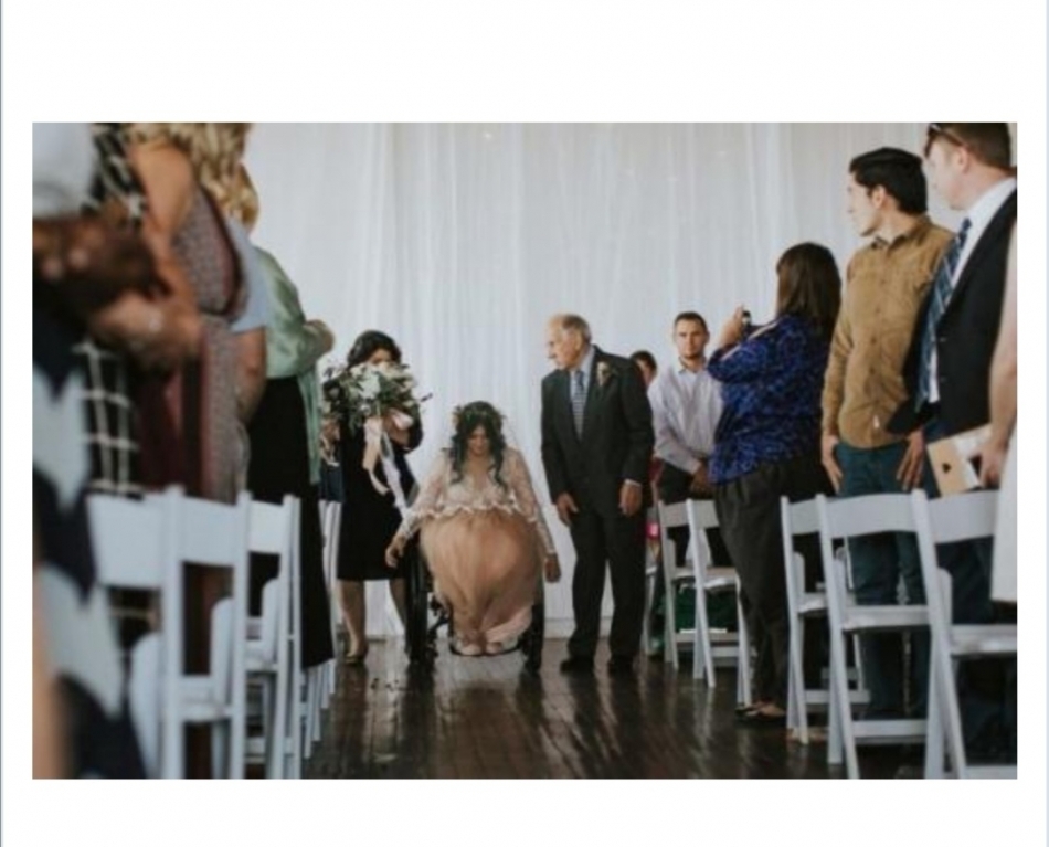 DÜĞÜNDE HERKES GÖZLERİNE İNANAMADI galerisi resim 2