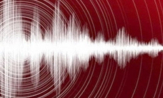 5.7 Büyüklüğünde Deprem Oldu galerisi resim 3