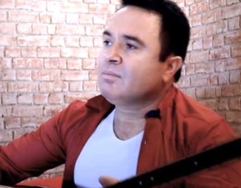 44 Yaşındaki Ünlü Sanatçıdan Acı Haber galerisi resim 4