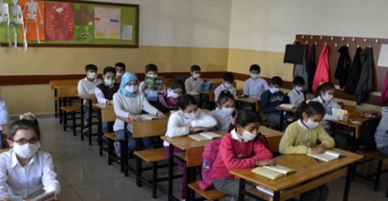 Maske takmayanlara kötü haber galerisi resim 8