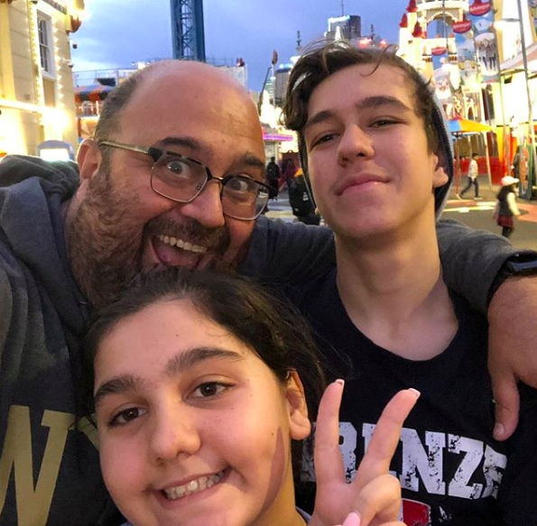 BAKIN KİM ÇIKTI galerisi resim 2