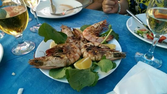 Nihat Hatipoğlu Otelde alkol Satışı ile ilgi konuştu galerisi resim 3