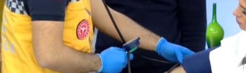 Canlı Yayında Fenalaşan Ünlü İsim Hayatını Kaybetti galerisi resim 6