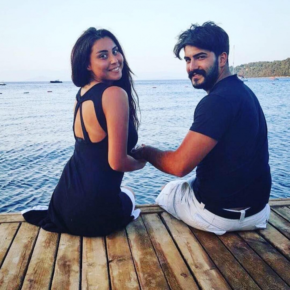 Evlendiği Kişi Bakın Kim Çıktı galerisi resim 3