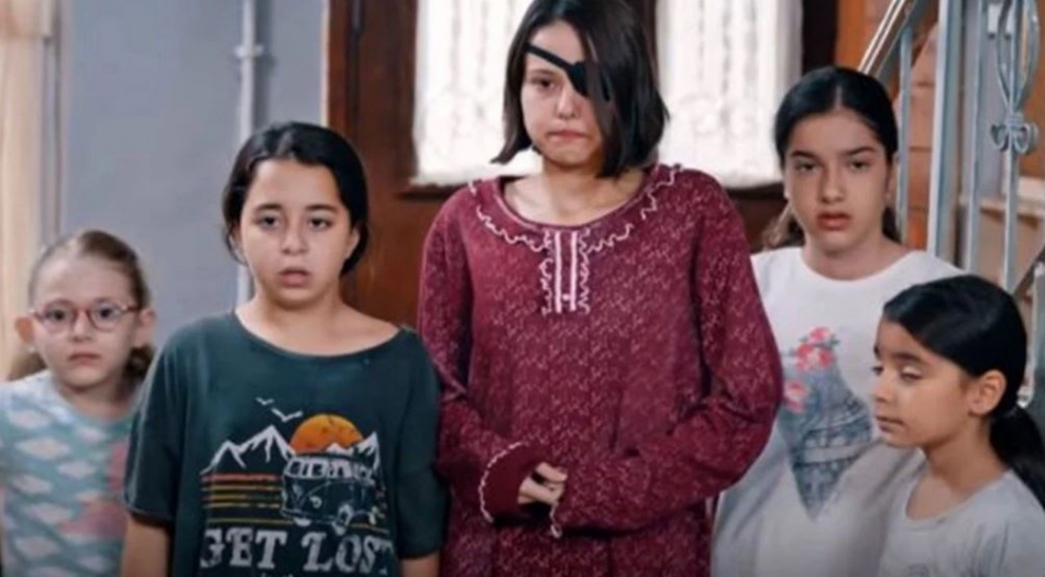 Kırmızı Oda Arka Sokaklar sevilen dizisinin fişini çekti galerisi resim 8