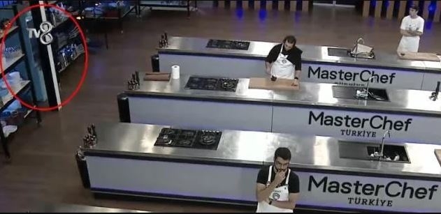 MasterChef'te şok kavga! Mehmet Şef ile birbirlerine girdi Diskalif galerisi resim 5