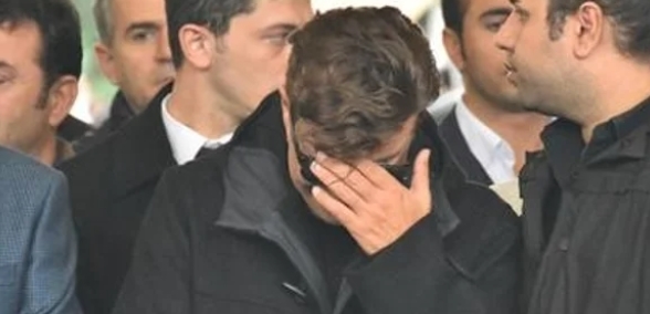 Maalesef Kaybettik Diyerek Duyurdu galerisi resim 3