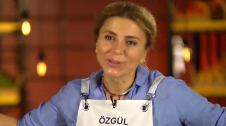 Özgül'ün Fotoğrafları Ortaya Çıktı galerisi resim 3