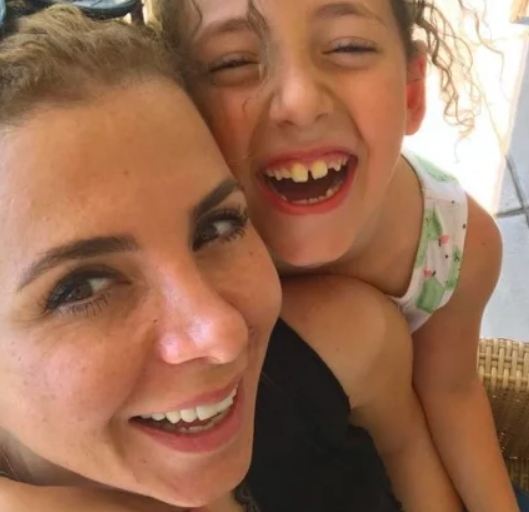 Özgül'ün Fotoğrafları Ortaya Çıktı galerisi resim 9