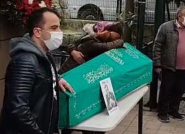 Bir tarafta acı, bir tarafta şov! galerisi resim 2