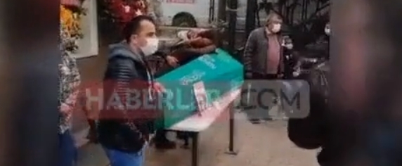 Bir tarafta acı, bir tarafta şov! galerisi resim 6