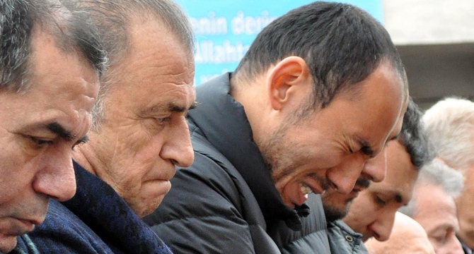 UMUT BULUT'TAN BÜYÜK FEDAKARLIK! galerisi resim 1