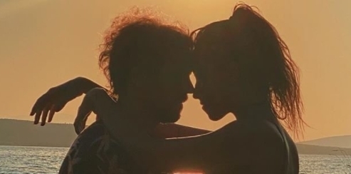 Burun Estetiği Yaptıran Ünlü İsimden Kötü Haber galerisi resim 8